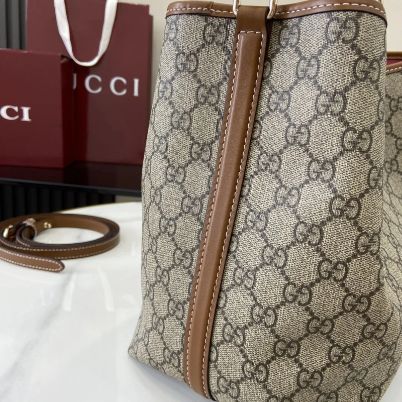 Gvc*1 top handle bags 4360c-0143