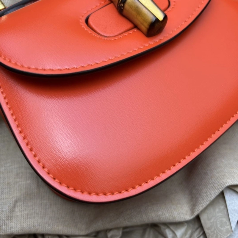 Gvc*1 top handle bags 4360c-0256