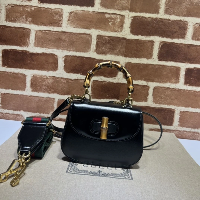 Gvc*1 top handle bags 4360c-0257