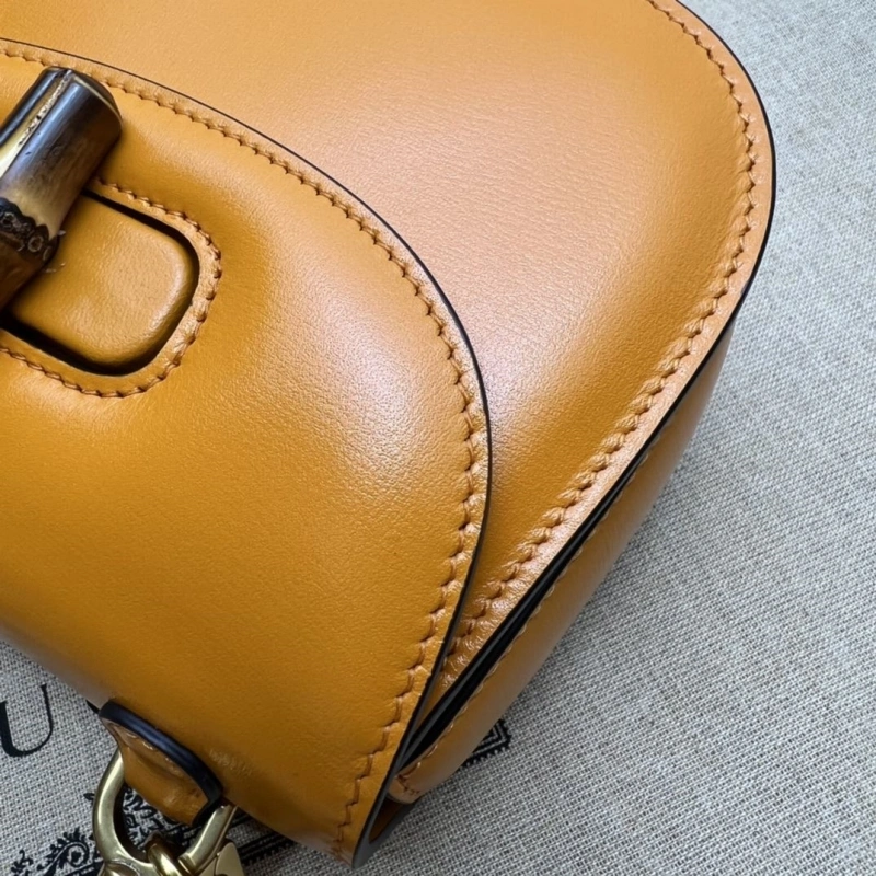 Gvc*1 top handle bags 4360c-0261