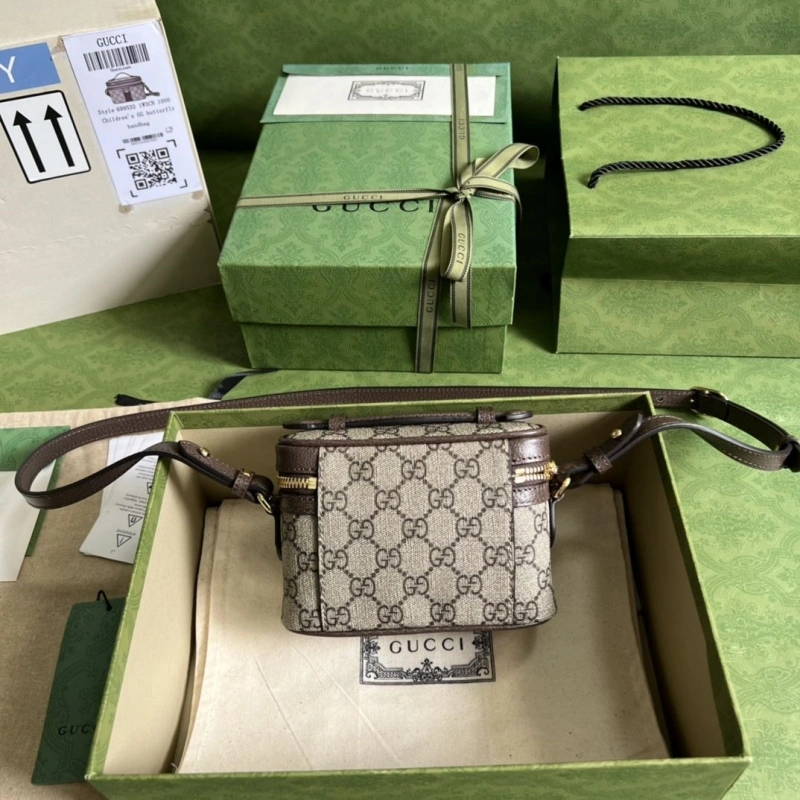 Gvc*1 cosmetic bags 4360c-0298