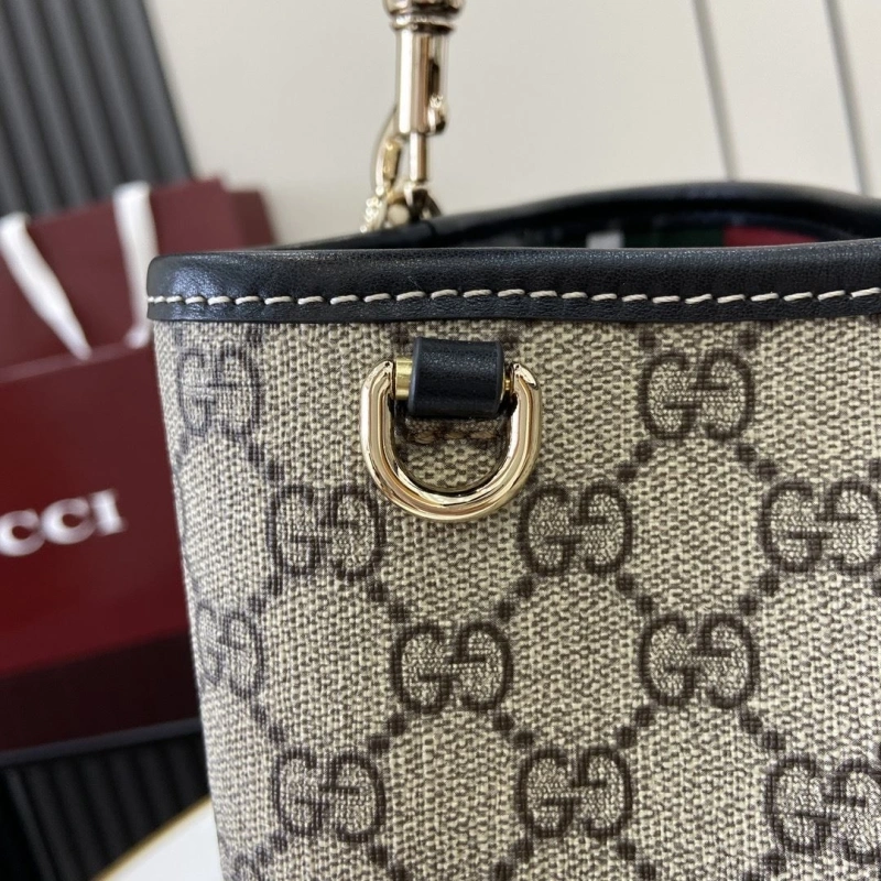 Gvc*1 bucket bags 4360c-0301
