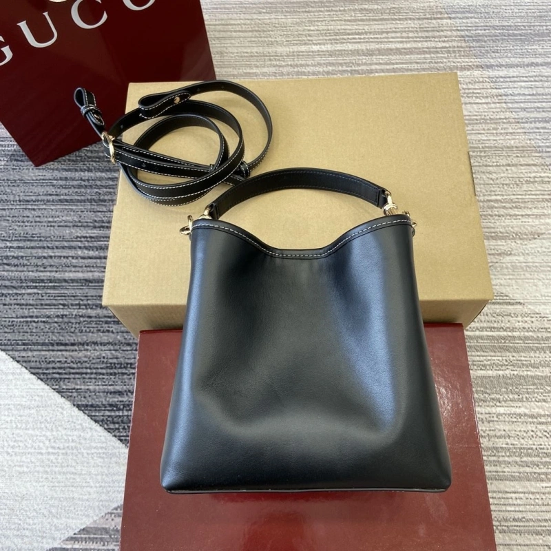 Gvc*1 bucket bags 4360c-0327