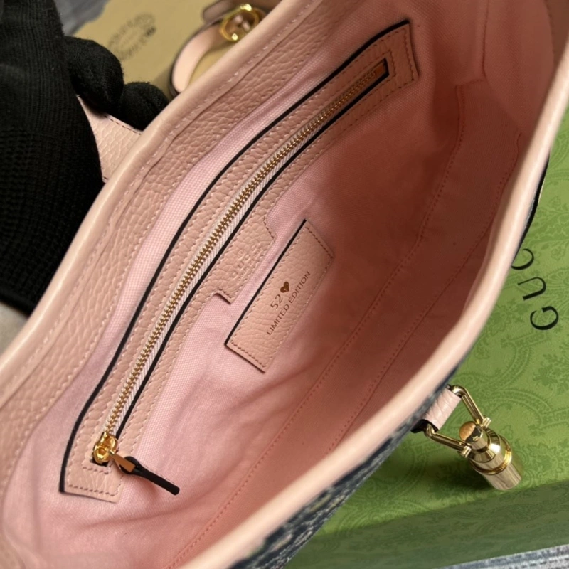 Gvc*1 top handle bags 4360c-0365