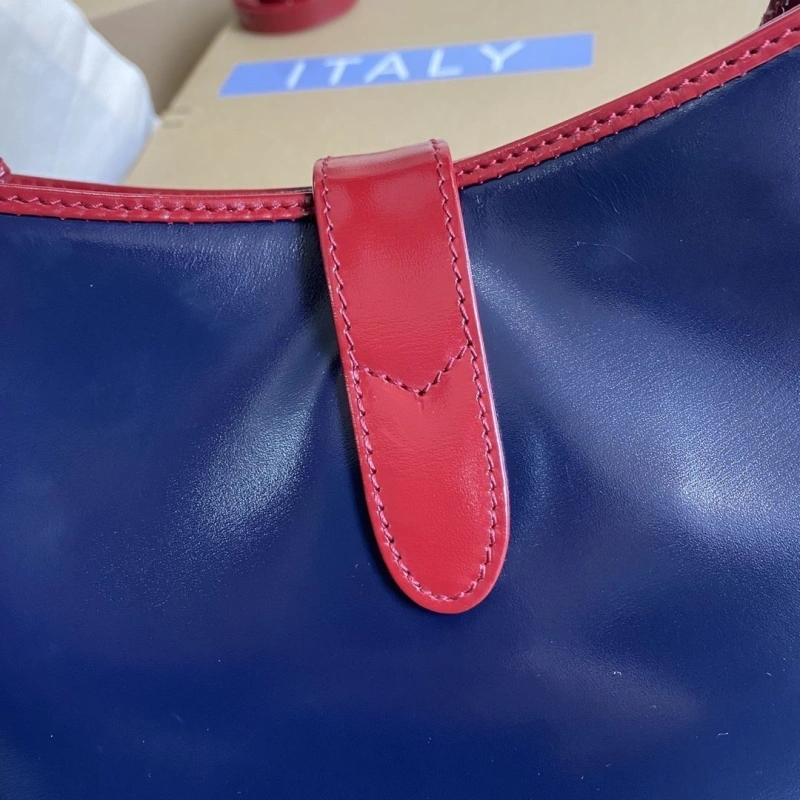 Gvc*1 top handle bags 4360c-0366