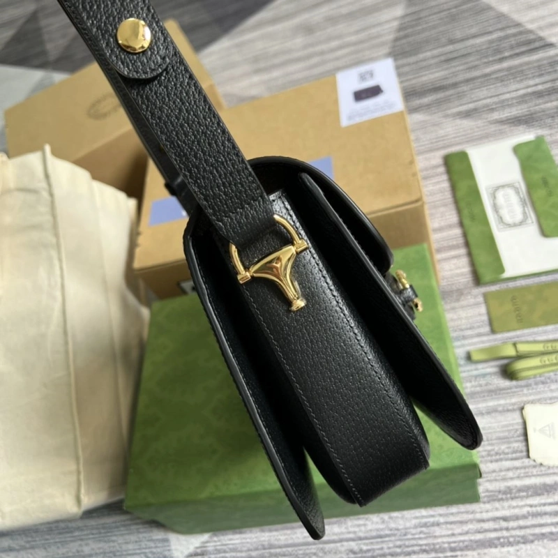 Gvc*1 top handle bags 4360c-0396