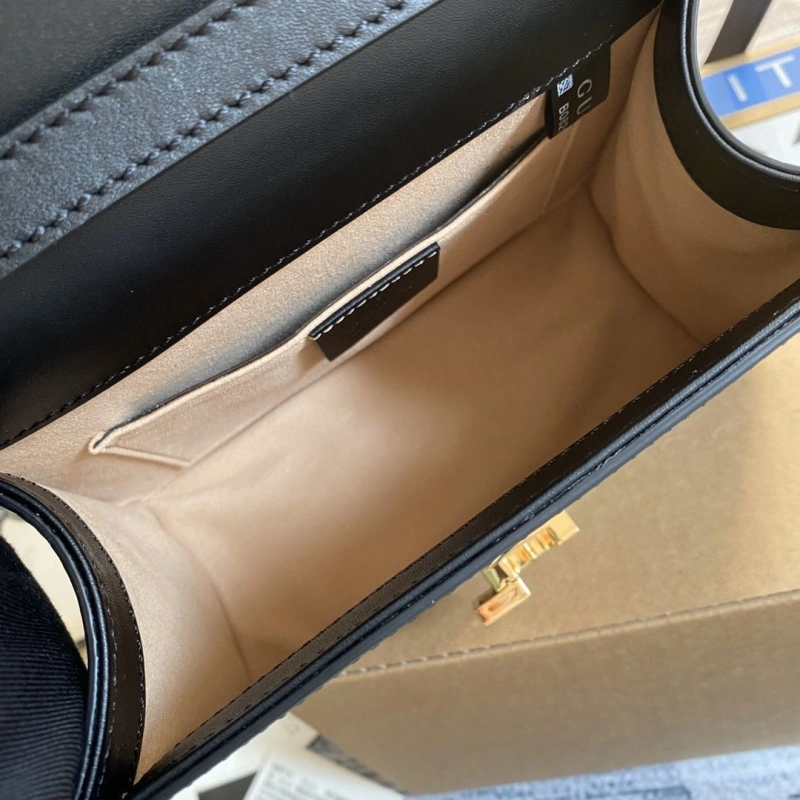 Gvc*1 top handle bags 4360c-0574