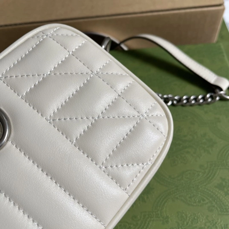 Gvc*1 satchel bags 4360c-0591
