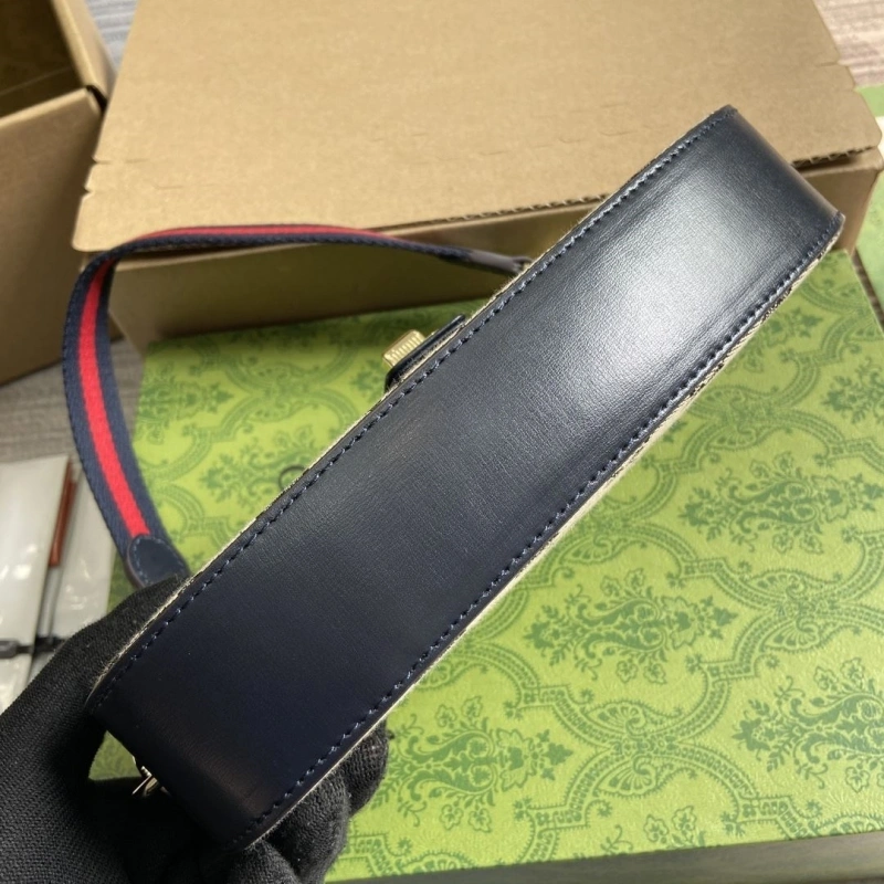 Gvc*1 top handle bags 4360c-0605