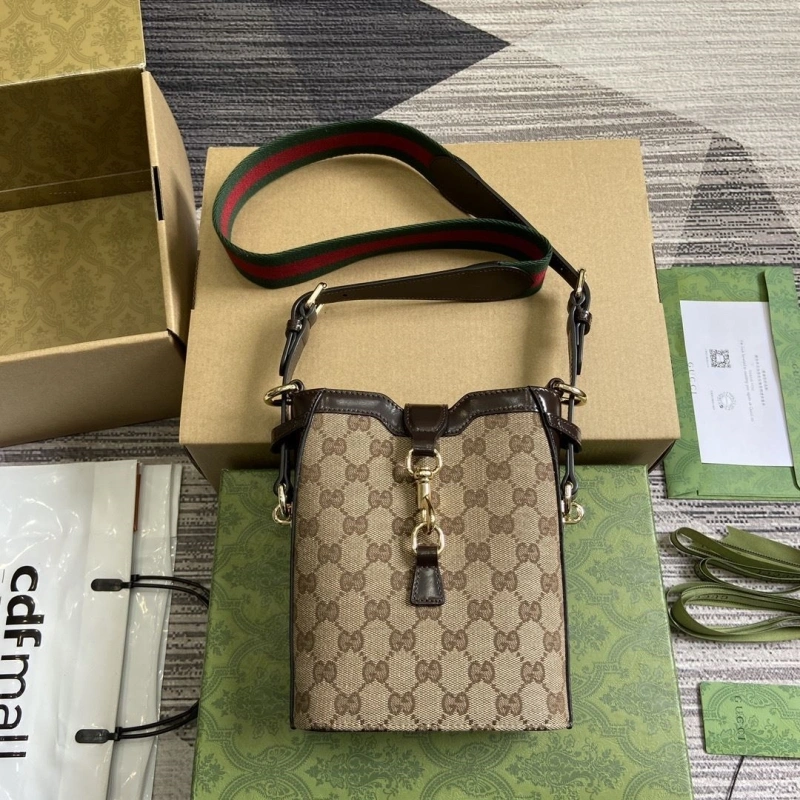 Gvc*1 satchel bags 4360c-0615