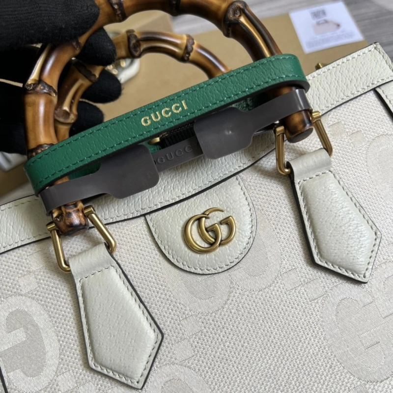 Gvc*1 top handle bags 4360c-0677