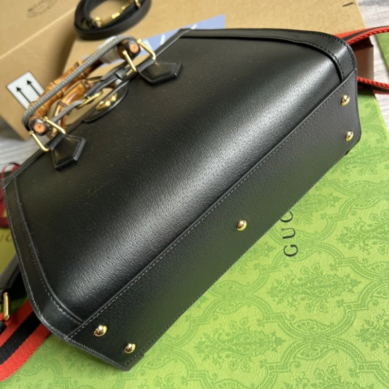 Gvc*1 top handle bags 4360c-0681