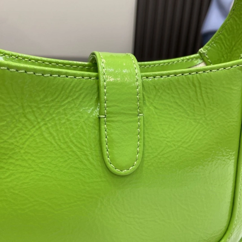 Gvc*1 satchel bags 4360c-0787