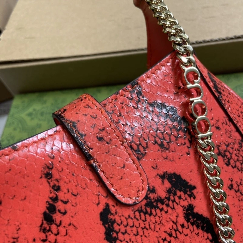 Gvc*1 satchel bags 4360c-0797