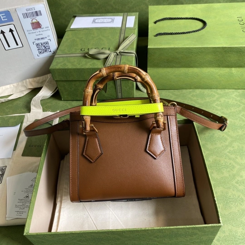 Gvc*1 top handle bags 4360c-0836