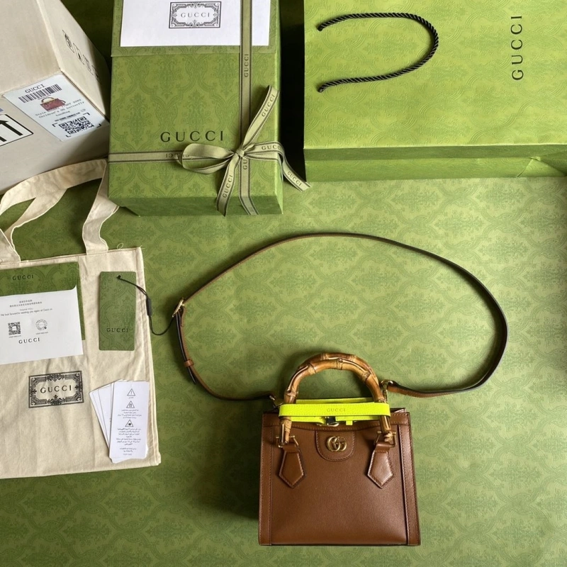 Gvc*1 top handle bags 4360c-0836