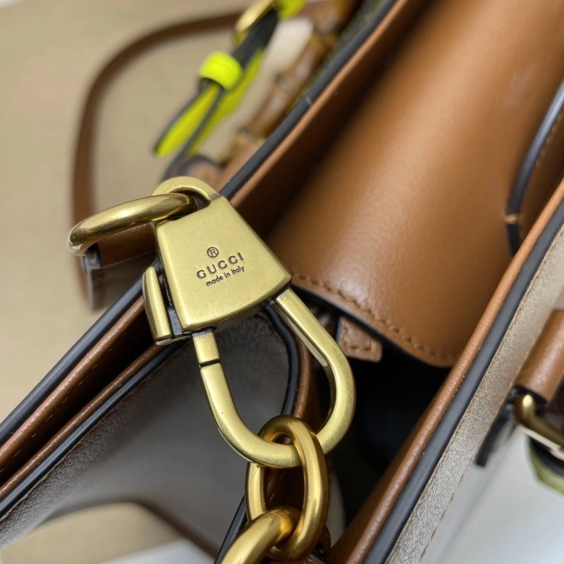 Gvc*1 top handle bags 4360c-0840