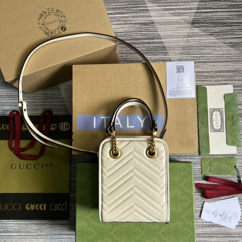Gvc*1 top handle bags 4360c-0862
