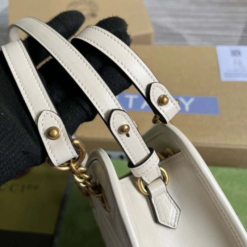 Gvc*1 top handle bags 4360c-0862