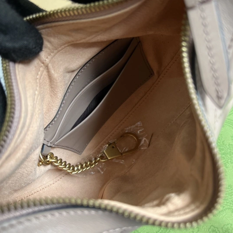 Gvc*1 top handle bags 4360c-0865
