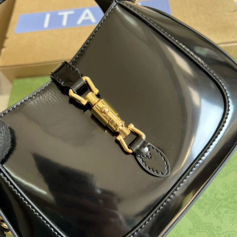 Gvc*1 top handle bags 4360c-0895