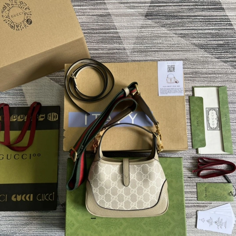 Gvc*1 top handle bags 4360c-1035