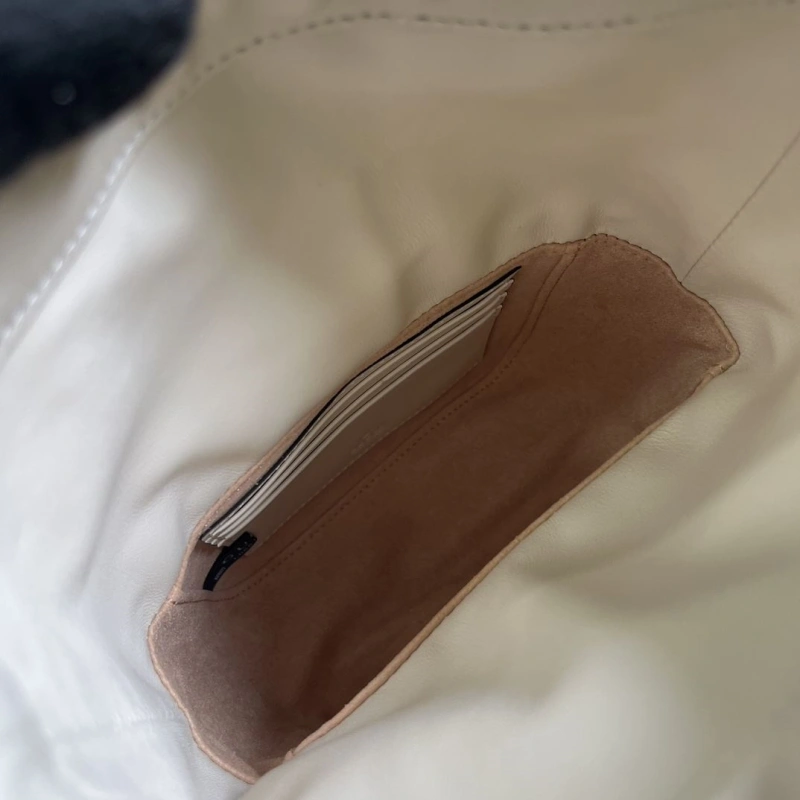 Gvc*1 bucket bags 4360c-1055