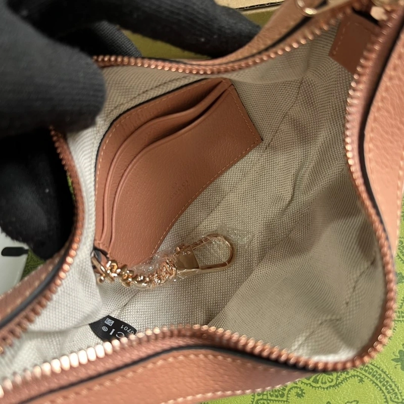 Gvc*1 top handle bags 4360c-1135