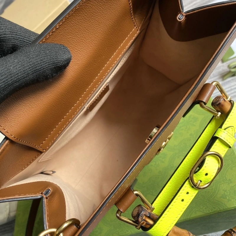 Gvc*1 top handle bags 4360c-1145