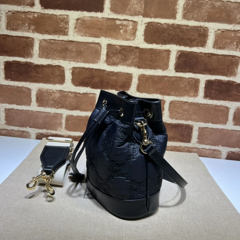 Gvc*1 bucket bags 4360c-1161