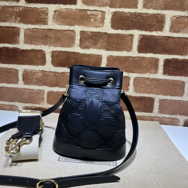 Gvc*1 bucket bags 4360c-1161