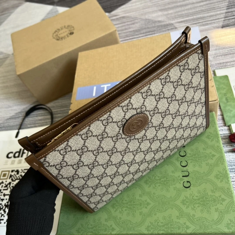 Gvc*1 clutch bags 4360c-1240