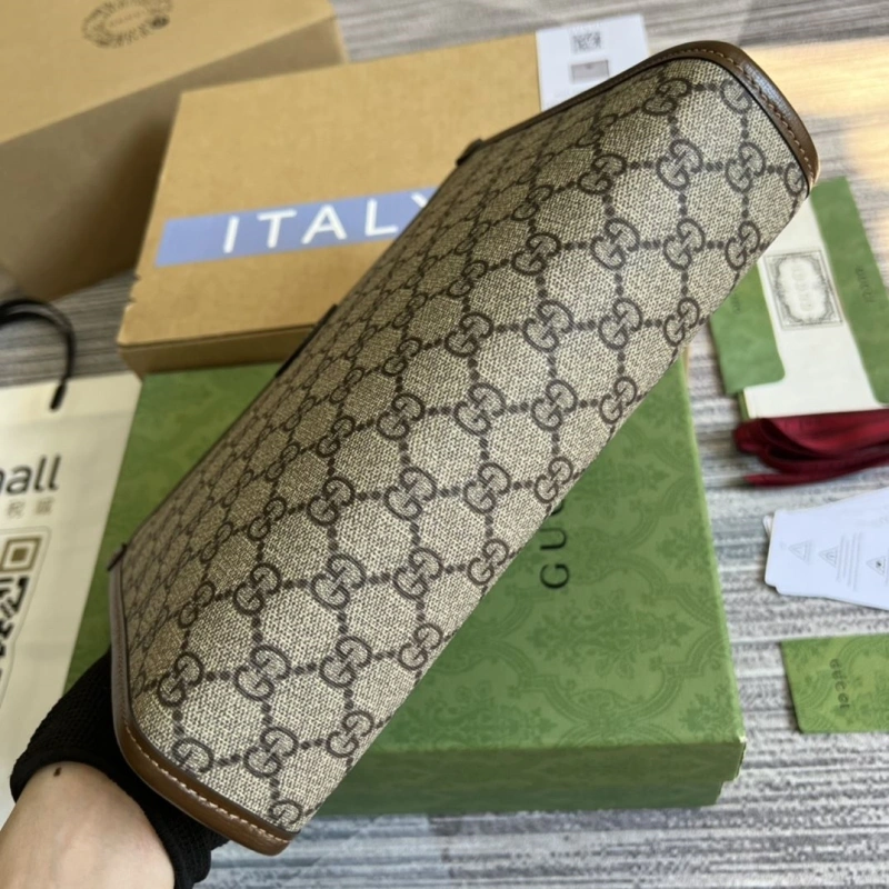 Gvc*1 clutch bags 4360c-1240