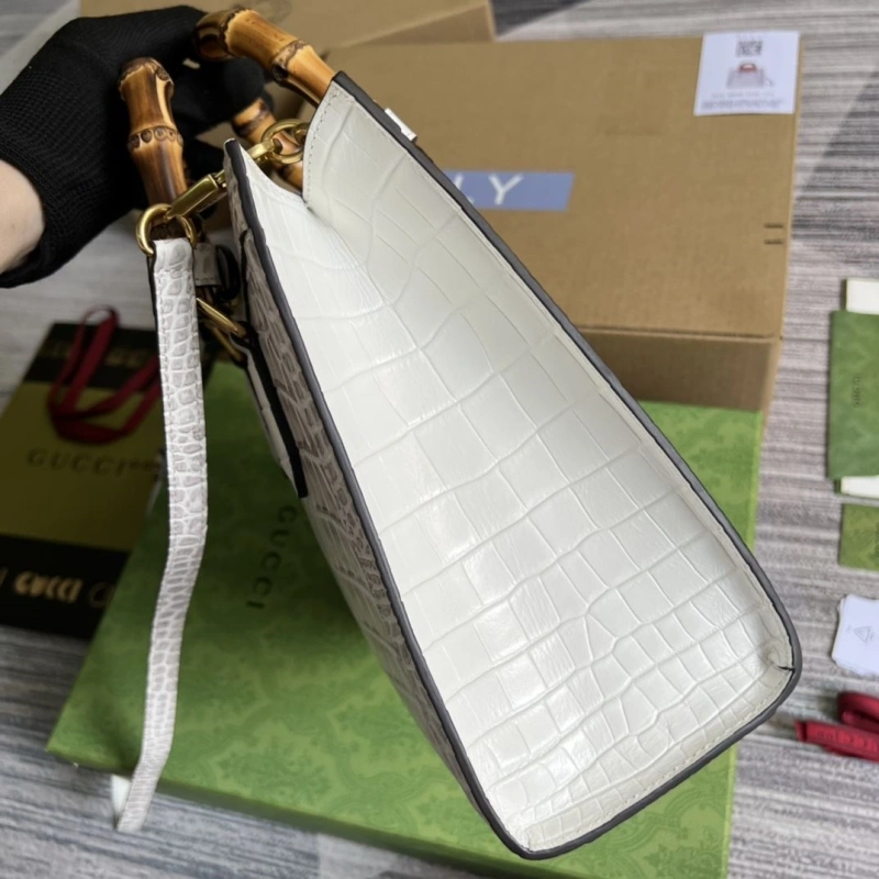 Gvc*1 top handle bags 4360c-1294