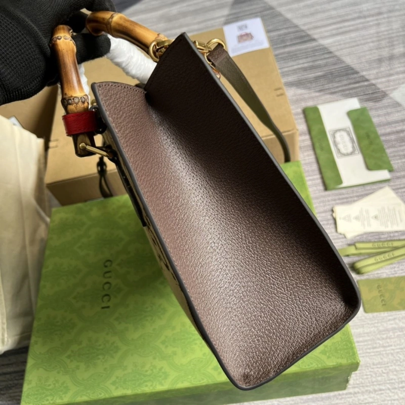 Gvc*1 top handle bags 4360c-1296