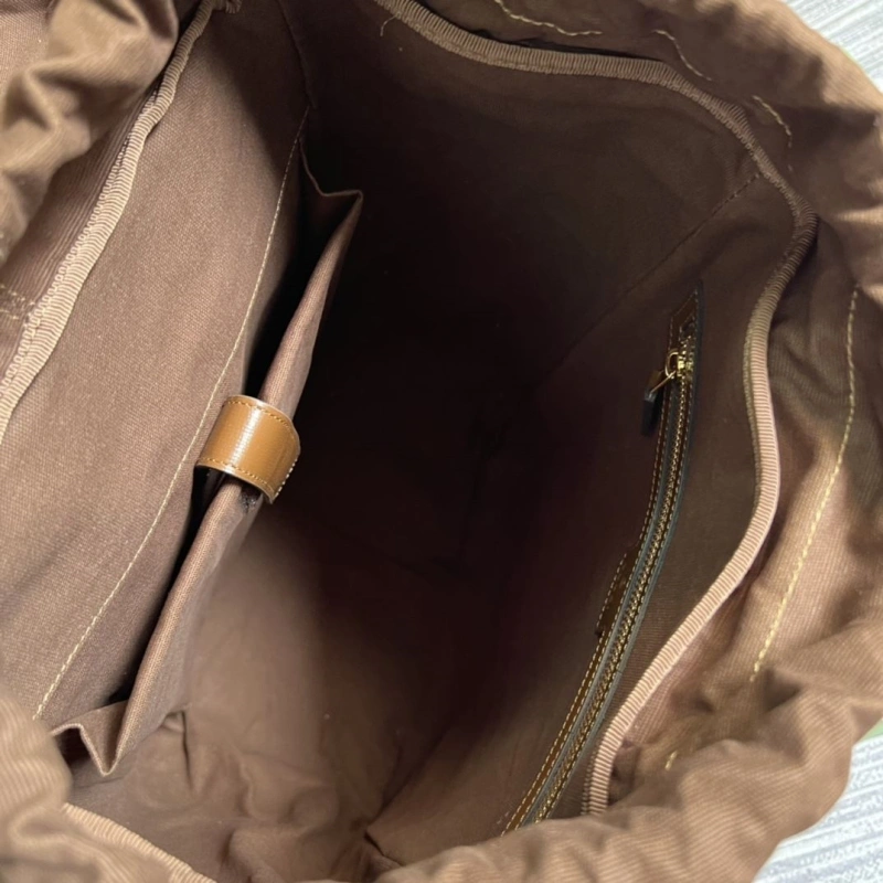 Gvc*1 backpacks 4360c-1357