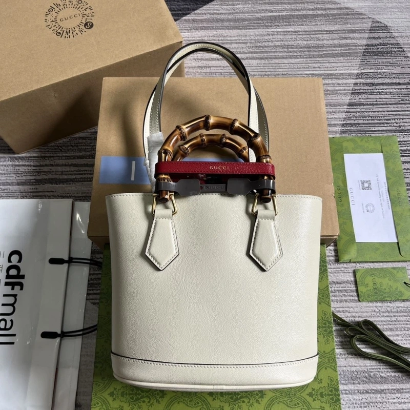 Gvc*1 bucket bags 4360c-1425