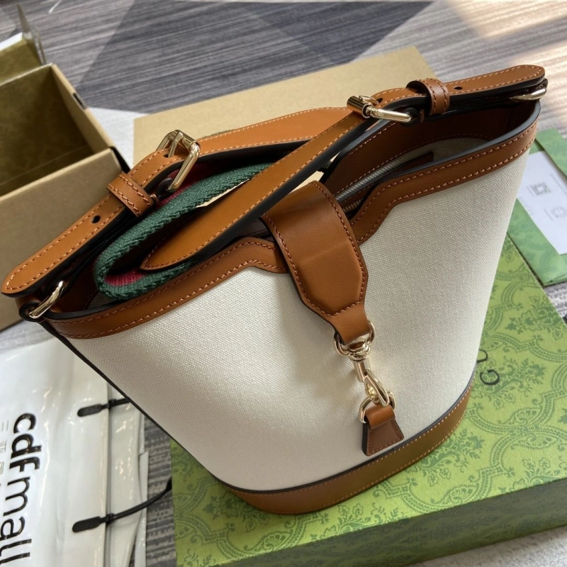 Gvc*1 bucket bags 4360c-1716