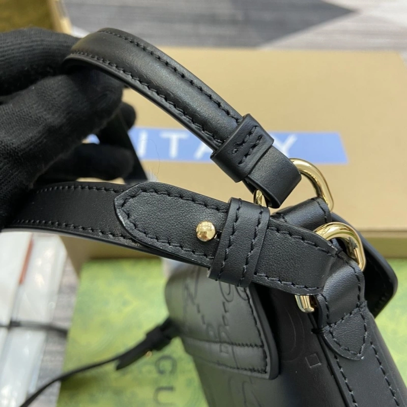 Gvc*1 top handle bags 4360c-1732