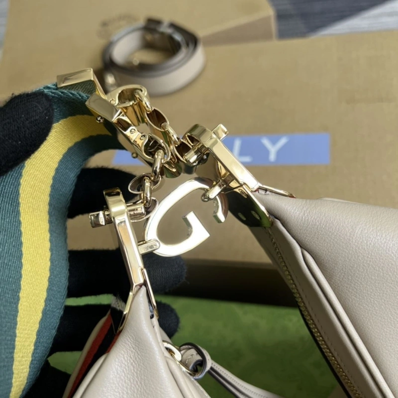 Gvc*1 satchel bags 4360c-1817