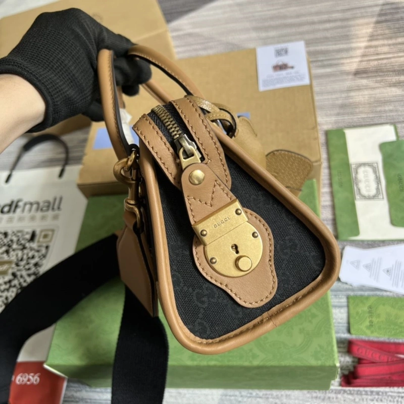 Gvc*1 top handle bags 4360c-1823