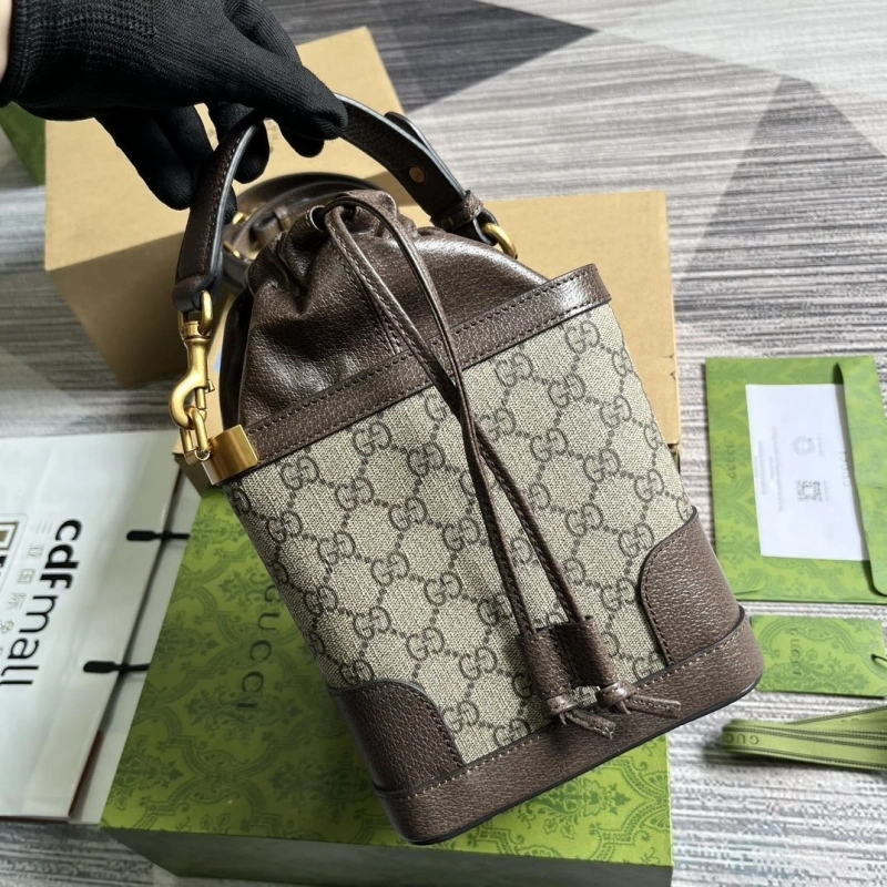 Gvc*1 bucket bags 4360c-1830