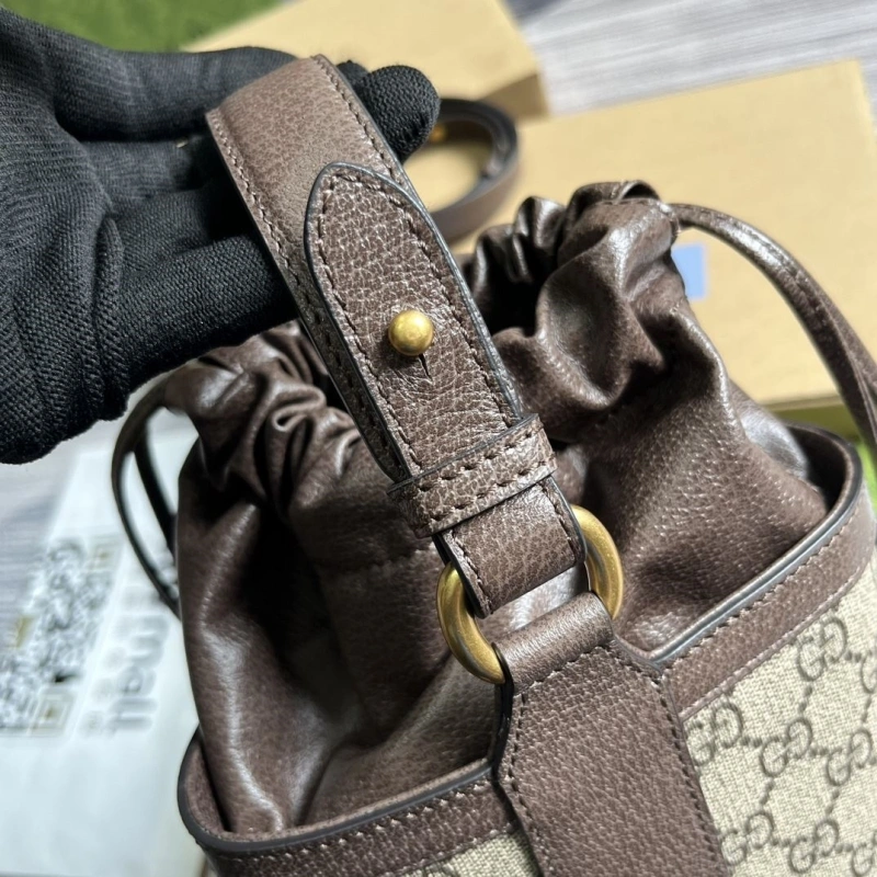 Gvc*1 bucket bags 4360c-1830