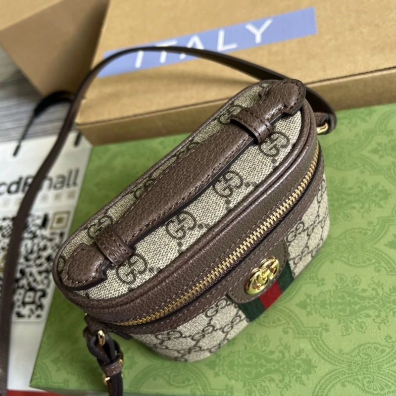 Gvc*1 cosmetic bags 4360c-1922