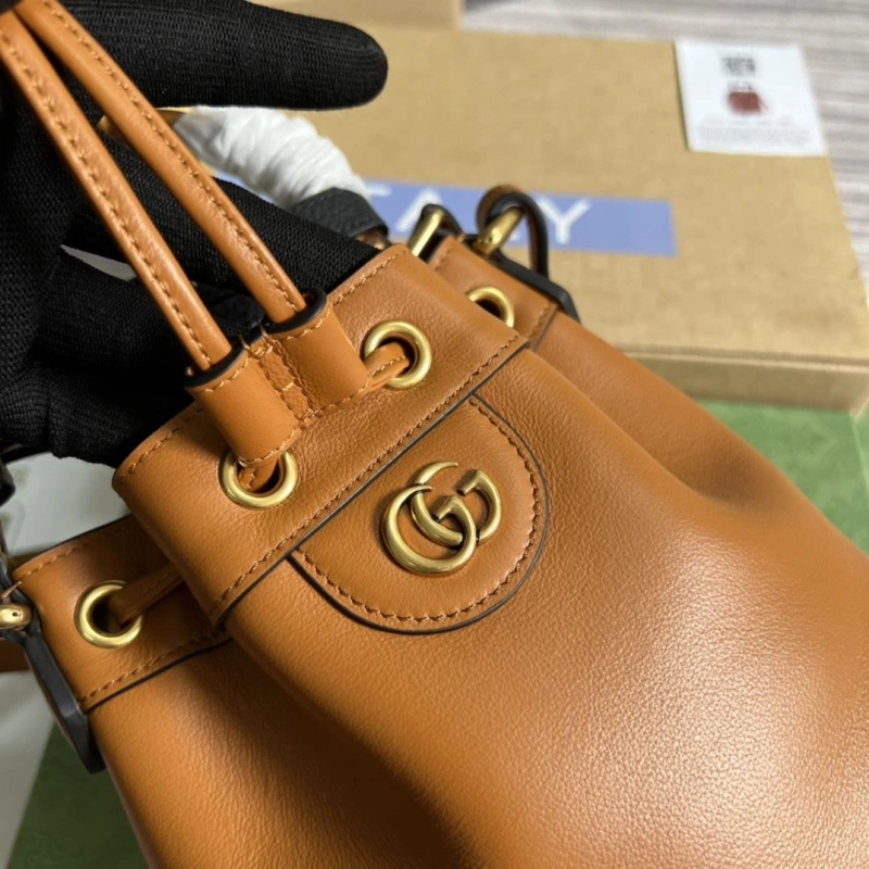 Gvc*1 bucket bags 4360c-2063