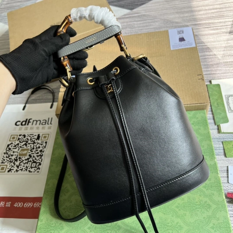 Gvc*1 bucket bags 4360c-2066