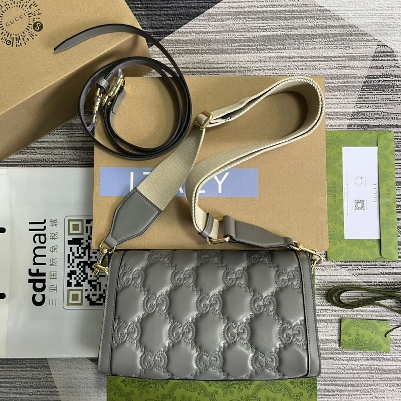Gvc*1 satchel bags 4360c-2070