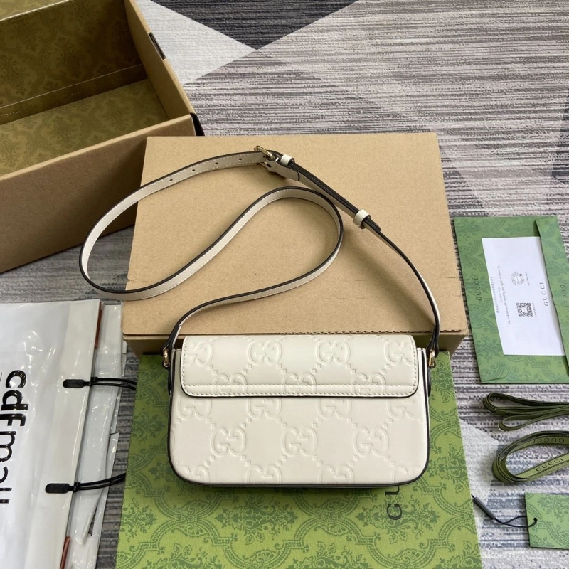 Gvc*1 satchel bags 4360c-2104