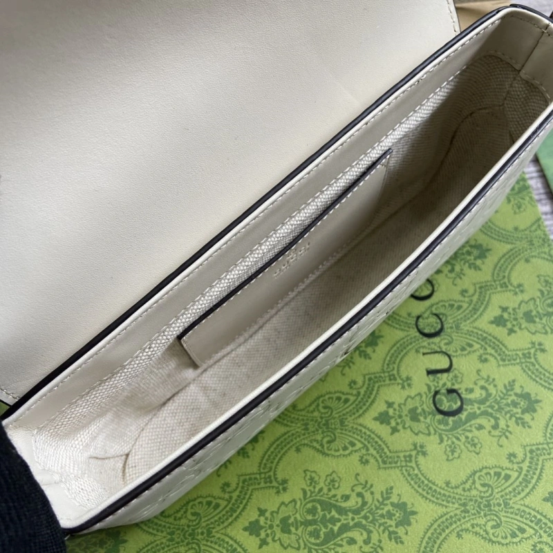 Gvc*1 satchel bags 4360c-2104