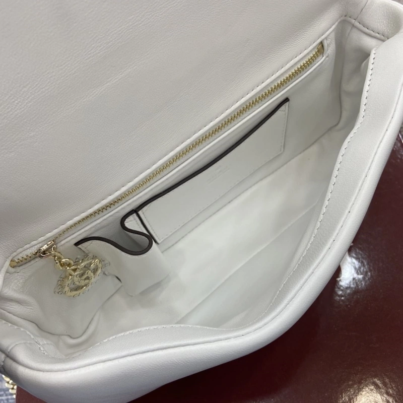 Gvc*1 top handle bags 4360c-2168